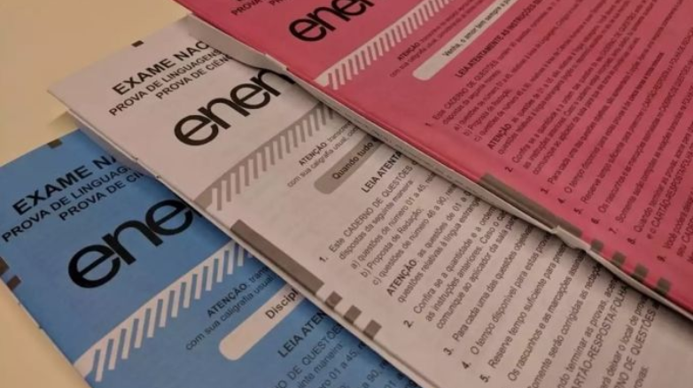 📚 ENEM Batendo na Porta: Como Se Preparar (Sem Surtar!) ✨🧠
